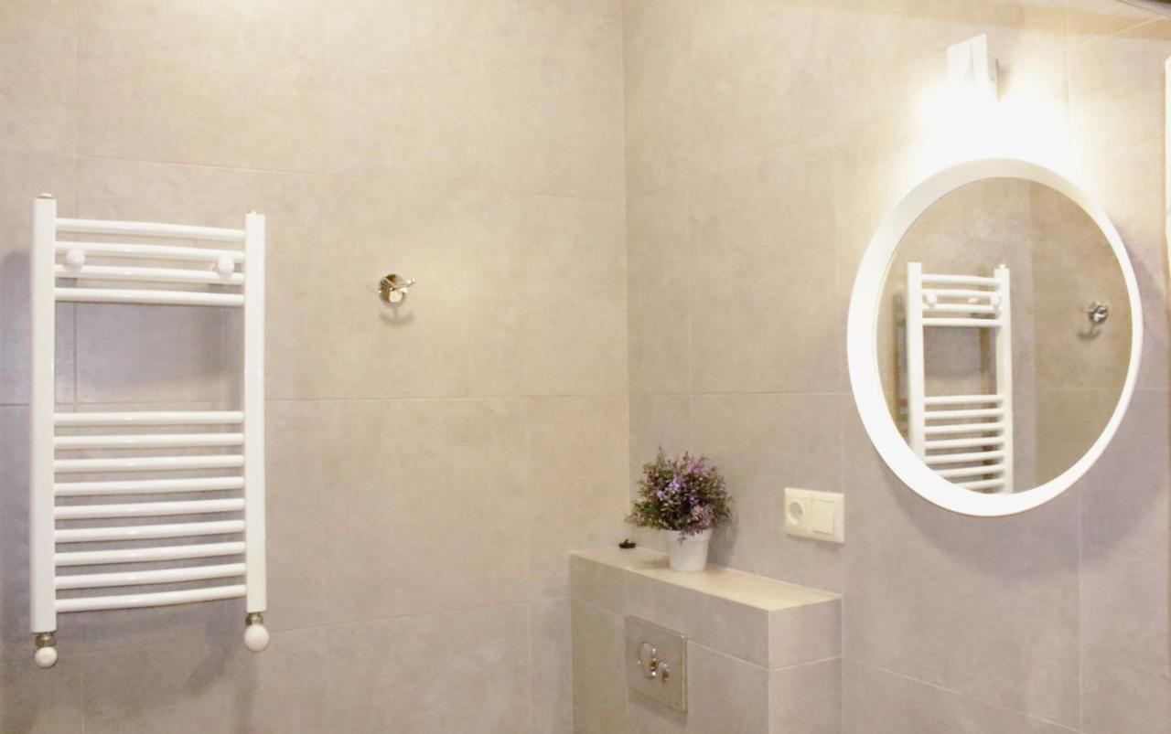 Like Apartment Тбілісі Екстер'єр фото